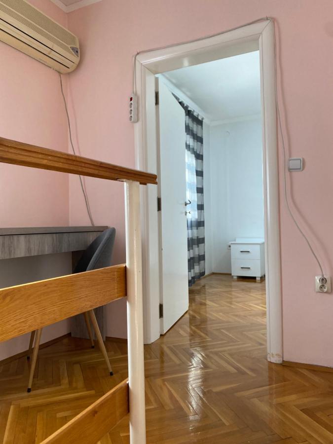 Apartment Cactus 021 Novi Sad Exteriör bild